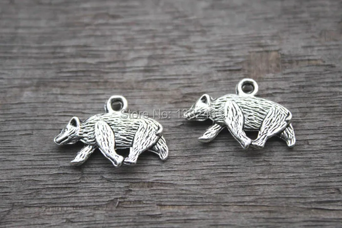 

20 шт. HP пуффендуй эмблема Шарм Барсук Шарм в серебряном тоне 21x15 мм