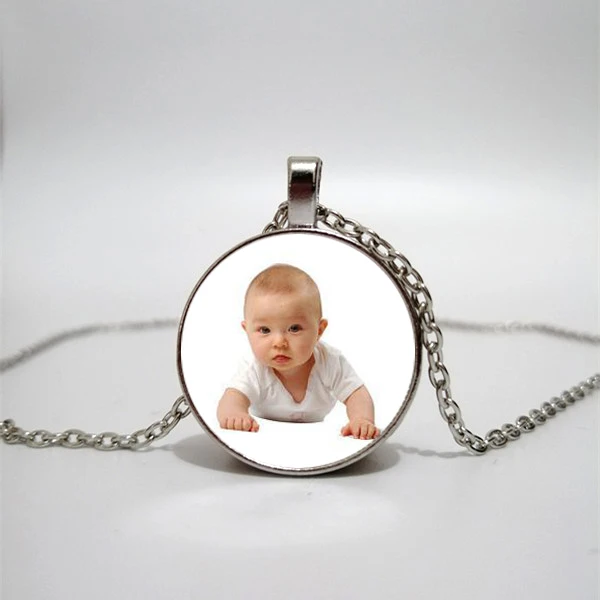 

Handmade Personality Photo Family Photo Baby Child Dad Mom Brothers Sisters Grandparents Necklace Handmade Private Customized