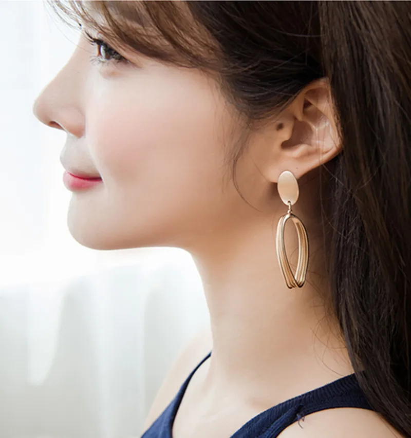 South Korea Cool Temperament Matte Metal Geometry Oval Earrings Fashion Women Earring Long Eardrop Tide Joker Atmosphere