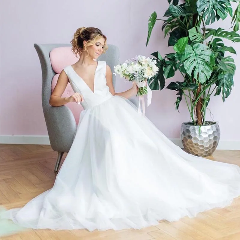 Vintage Princess A-line Wedding Dresses Cap Sleeves Appliques Beaded Bridal Dress Covered Button Sweep Train Vestido De Novia | Свадьбы и