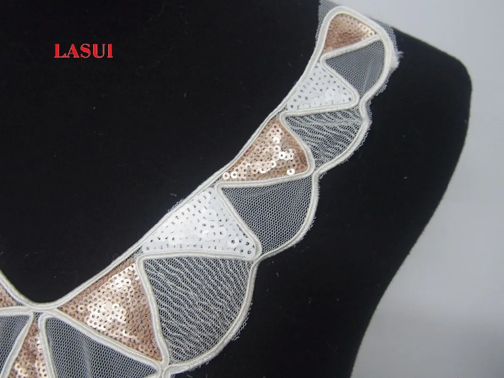 LASUI классический 19*31 см = 1 шт. бело золотые блестки кружевной воротник сетка