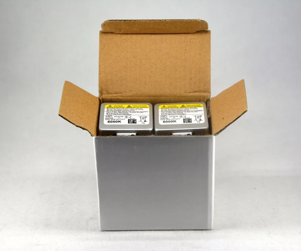 Запасная ксеноновая лампа переменного тока с металлическим основанием 35 Вт D3 D3S