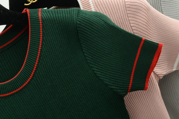 Женская трикотажная футболка с коротким рукавом 2017 | одежда