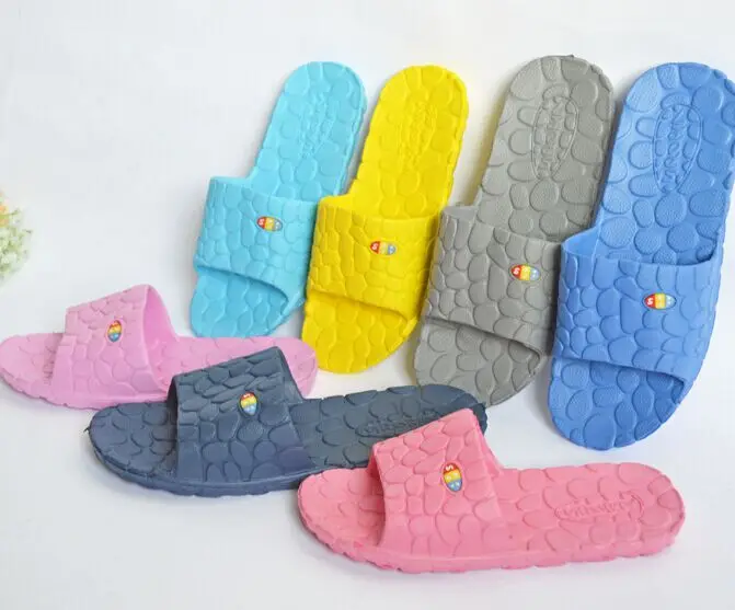 Женские летние домашние тапочки на плоской подошве шлепанцы и сандалии