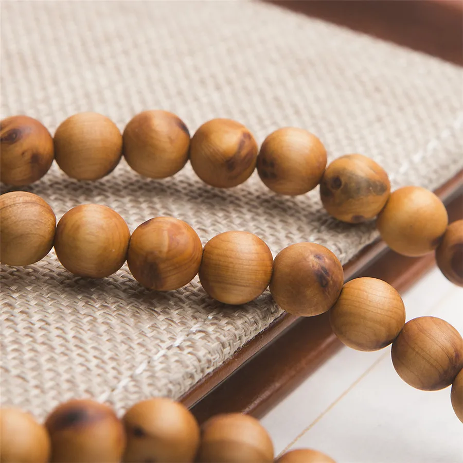 Браслет из агилового дерева с круглыми бусинами 9 мм 3 круга | Украшения и