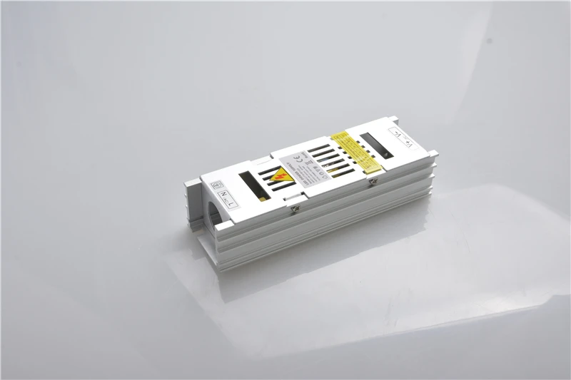 Sanpu smps 15 Вт 24 В светодио дный Питание блок 110 V 220 V AC-DC 24 вольт трансформатор драйвер для светодио дный s световой короб 24VDC тонкий Алюминий IP20