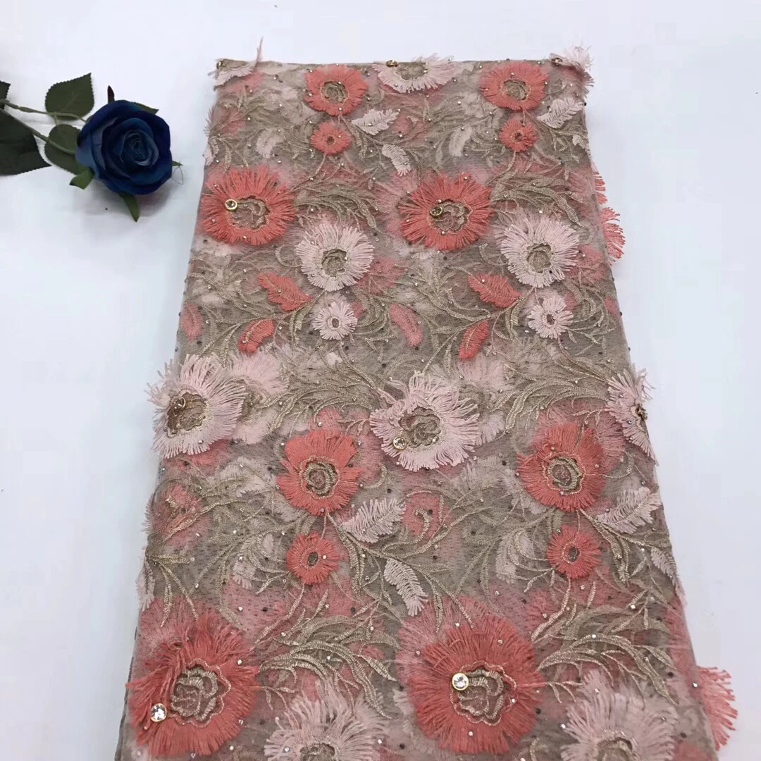 

Высококачественная нигерийская кружевная ткань 2018 с камнями, африканская французская сетчатая кружевная ткань, 3D Цветочная вышитая Тюлева...