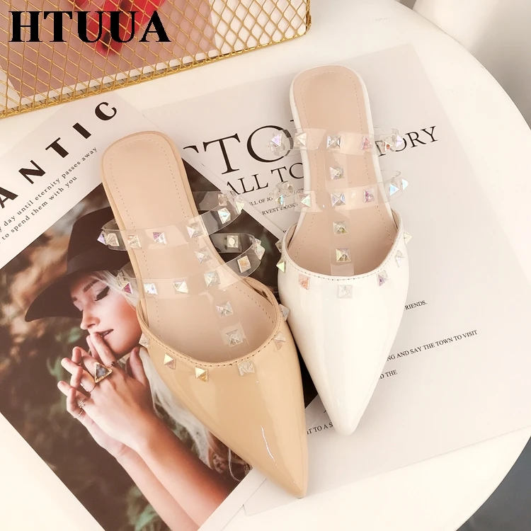 HTUUA/Дизайнерские босоножки из прозрачного ПВХ с Т образным ремешком и заклепками