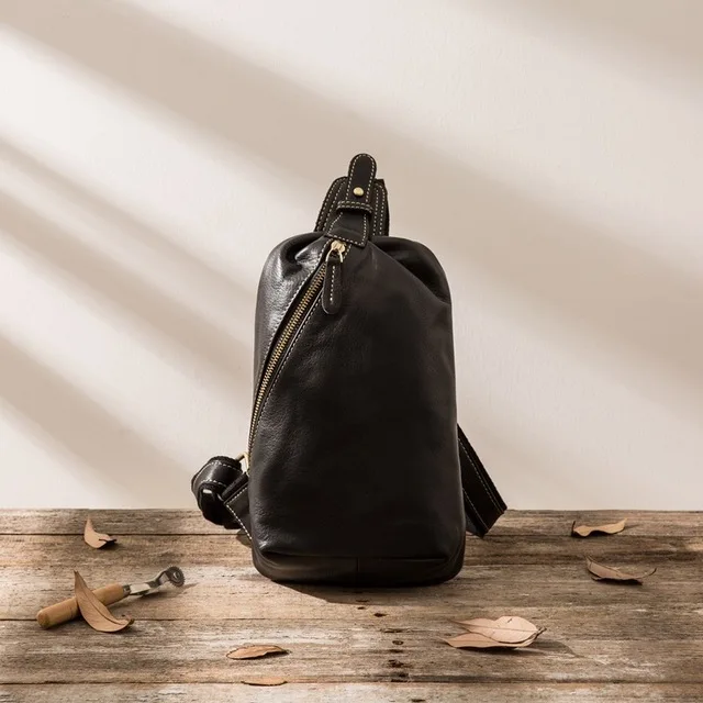 

Genuine Leather Crossbody Bags Men Leather Shoulder Men Chest Bags Fashion Travel Handbags Man Messenger Bag Male