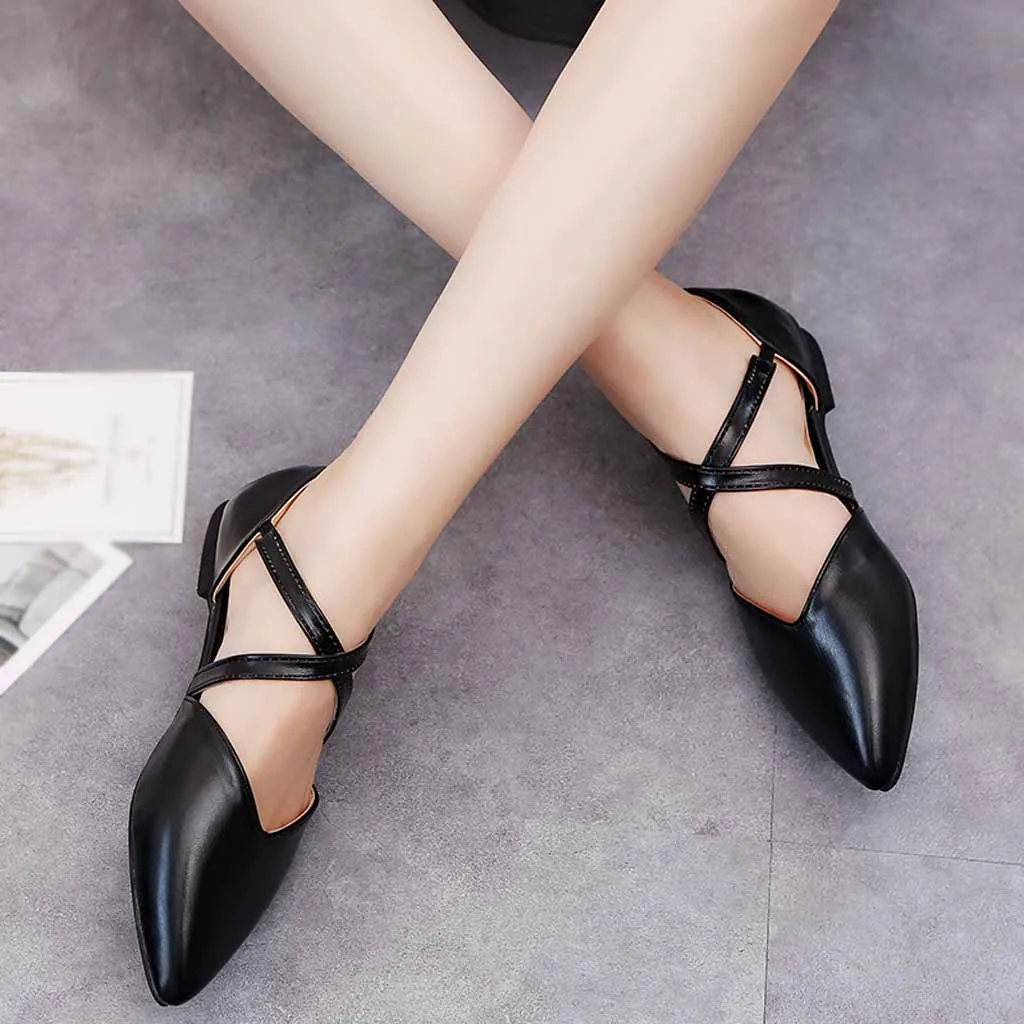 Женские туфли на плоской подошве повседневные уличные с острым носком без