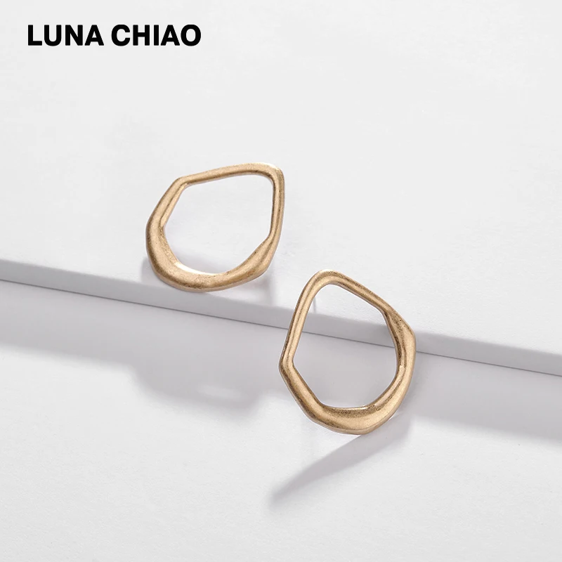 LUNA CHIAO поношенная позолоченная металлическая Сережка-гвоздик с геометрическим