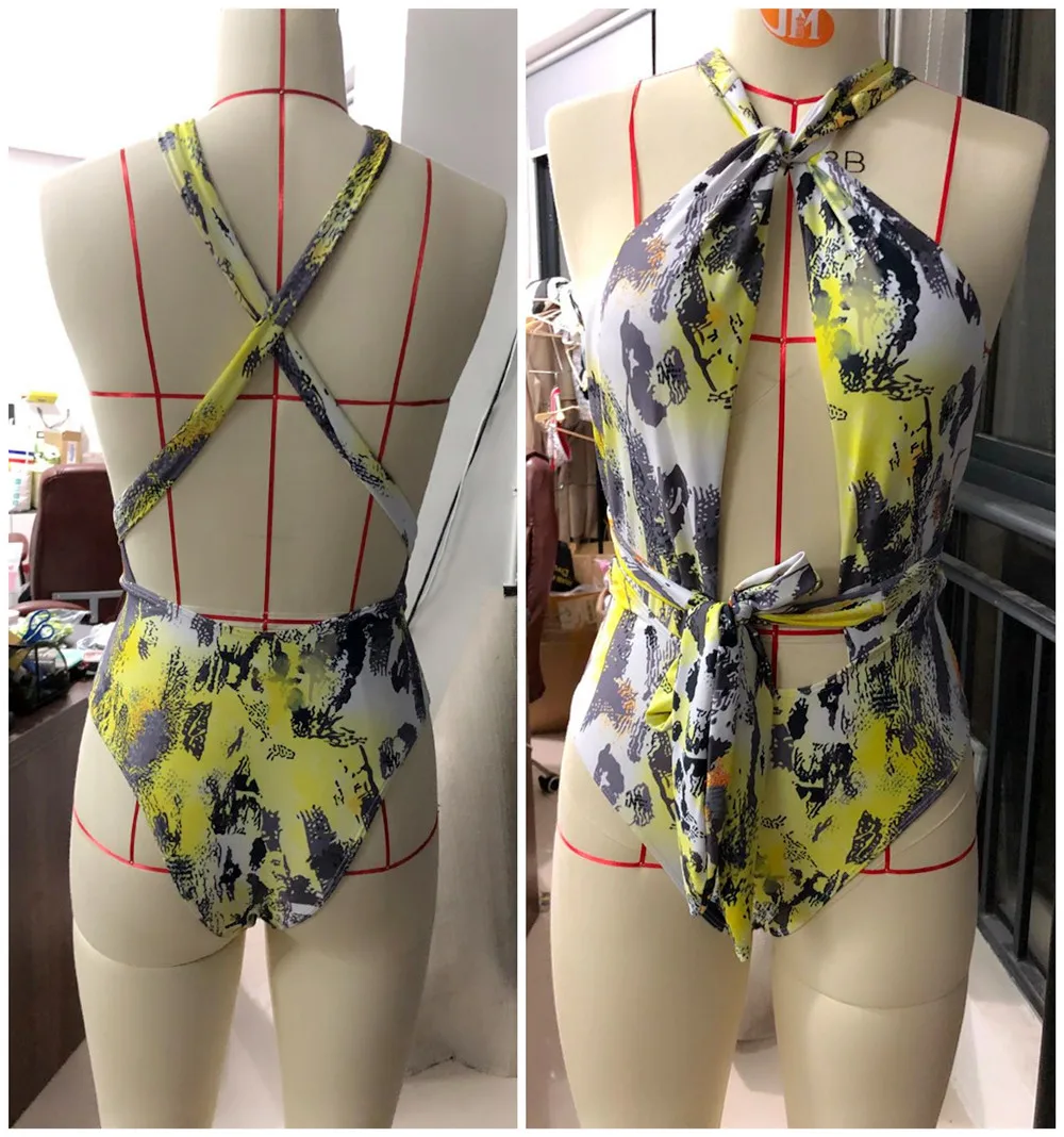 

2019 One Piece High Neck V-Neckline Monokini Women Leopard Print One Piece Swimsuit Swimwear Bandage High Cut Bathing Suit