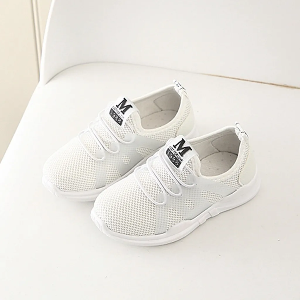 Детская обувь с красными ремешками; Повседневная обувь; Los zapatos; для маленьких детей; для маленьких девочек и мальчиков; с надписью; сетчатые спортивные кроссовки; повседневная обувь