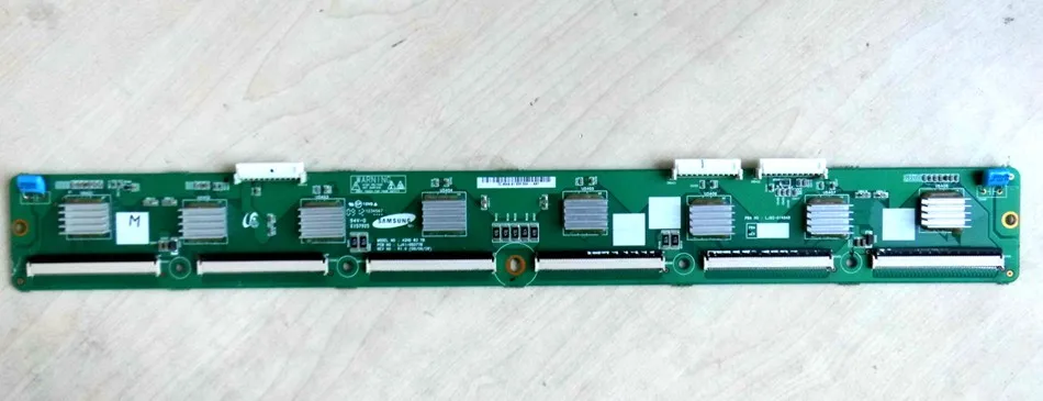 

Original PT42900NHD Buffer Board LJ41-05077B LJ92-01484B Screen YB04