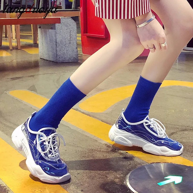 Прозрачные кроссовки из ПВХ женская обувь на платформе летние для женщин 2020 года