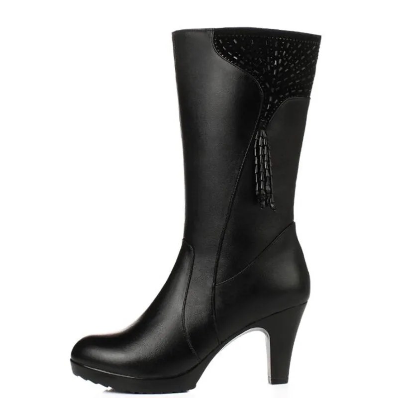 Новинка модные теплые зимние ботинки обувь из натуральной кожи с бахромой и