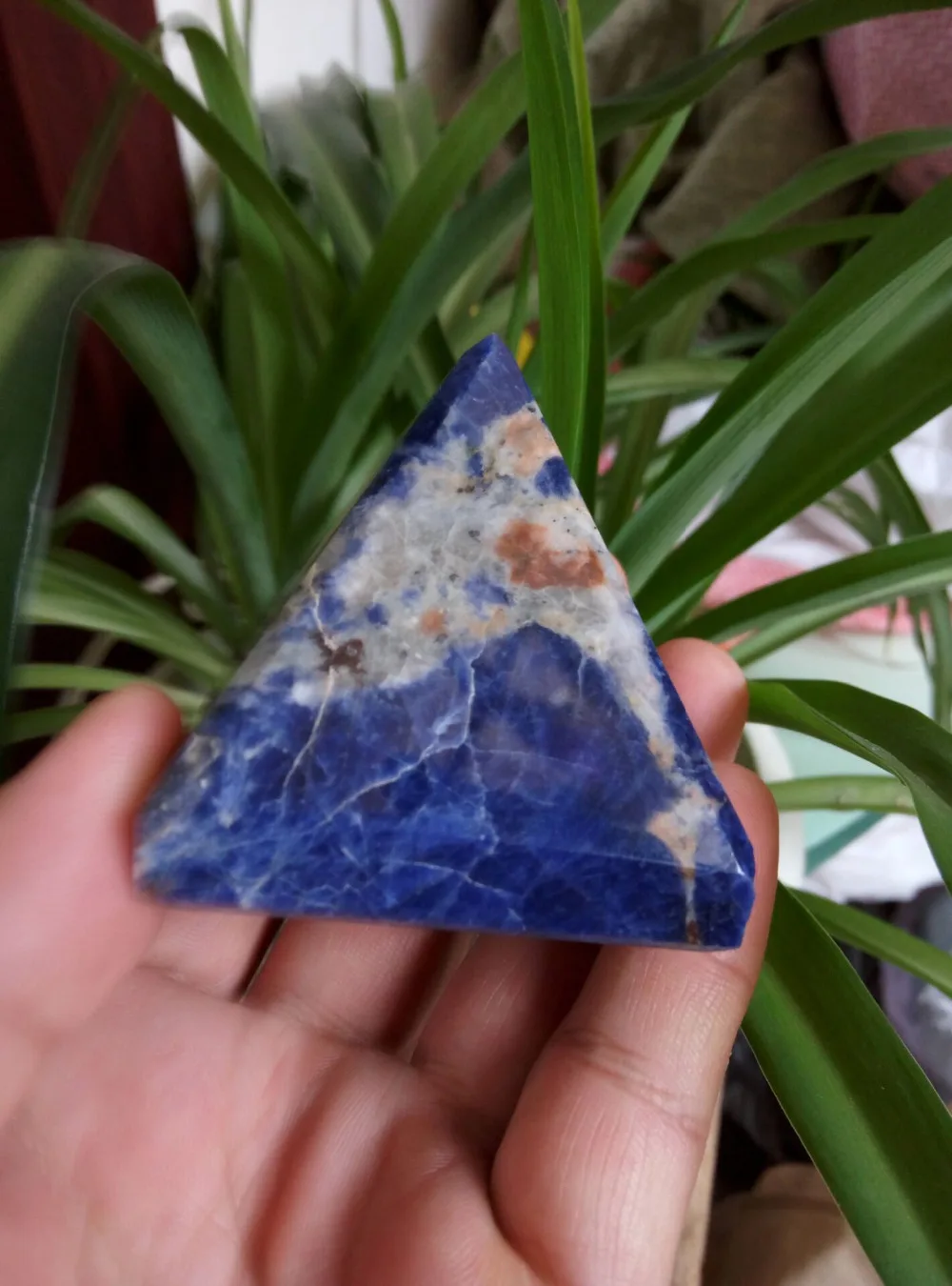 2 &quotГолубой содалитовый камень целительная Пирамида генератор энергии Рейки