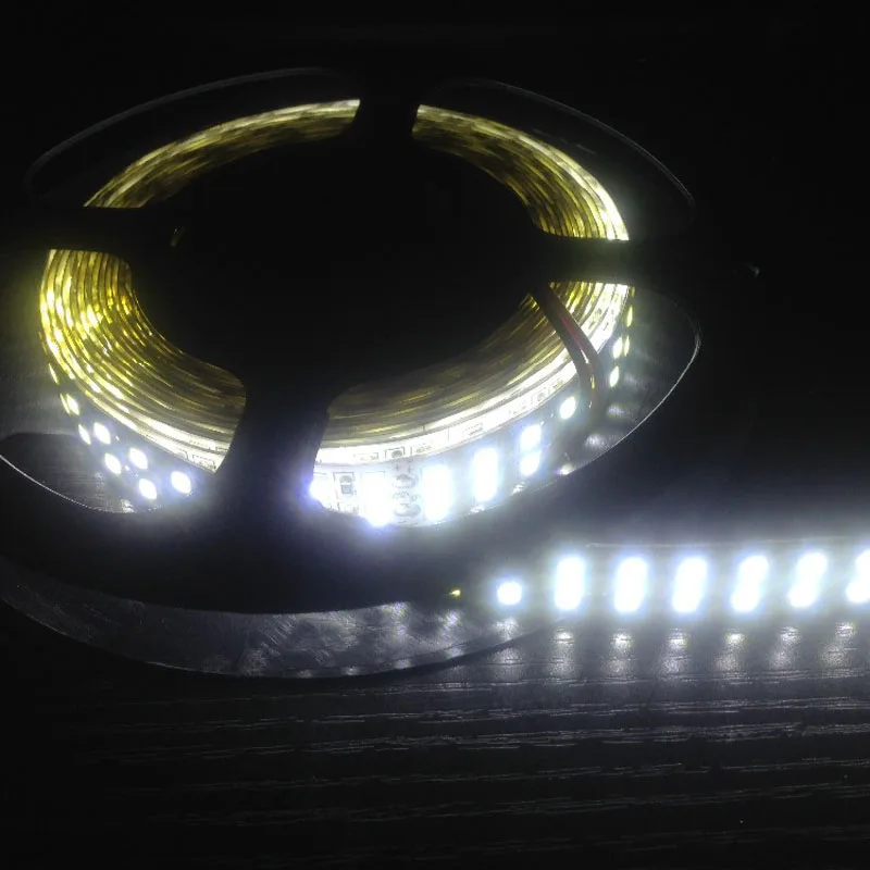 Светодиодная лента SMD2835 240 чипов/м 5 м/лот IP 65 12 В постоянного тока Диодная