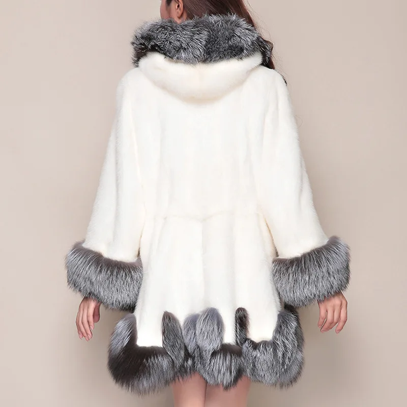 Женская Шуба из искусственного меха белая или серая с меховой шапкой роскошная