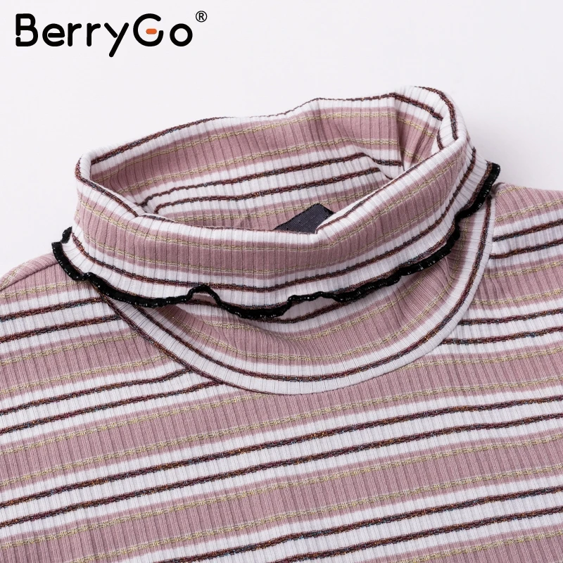Женский свитер в полоску BerryGo повседневный облегающий с высоким воротом и