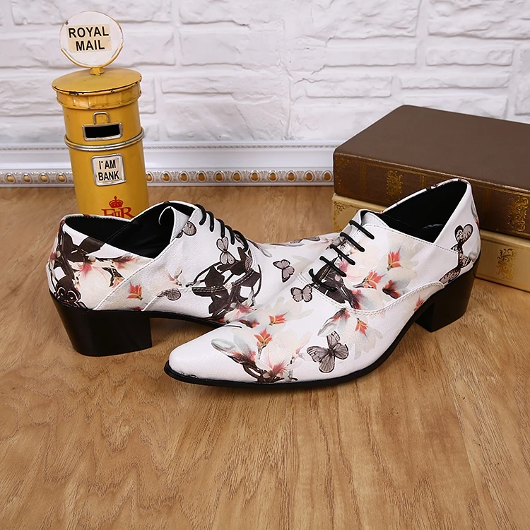 

2017 European stylist pointed men's business fashion shoes white flower printing laced real leather oxfords chaussure homme EU46