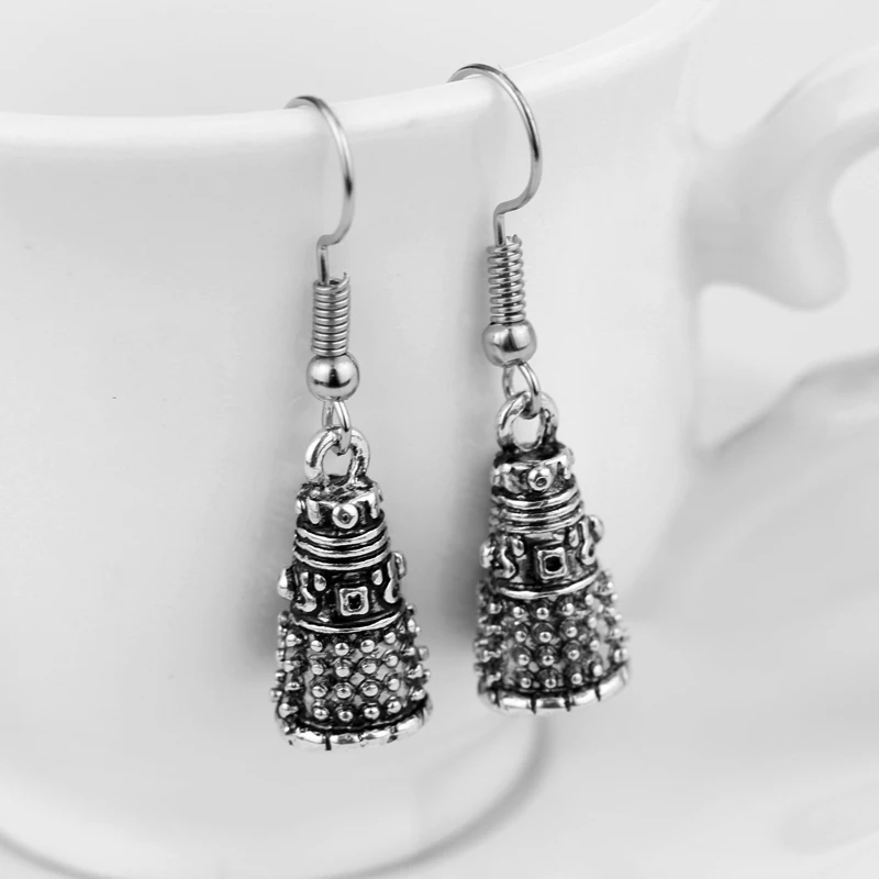 Doctor Who серьги Doctor Who синие ТАРДИС висячие серьги DALEK серьги Sonic отвертка серьги Прямая поставка