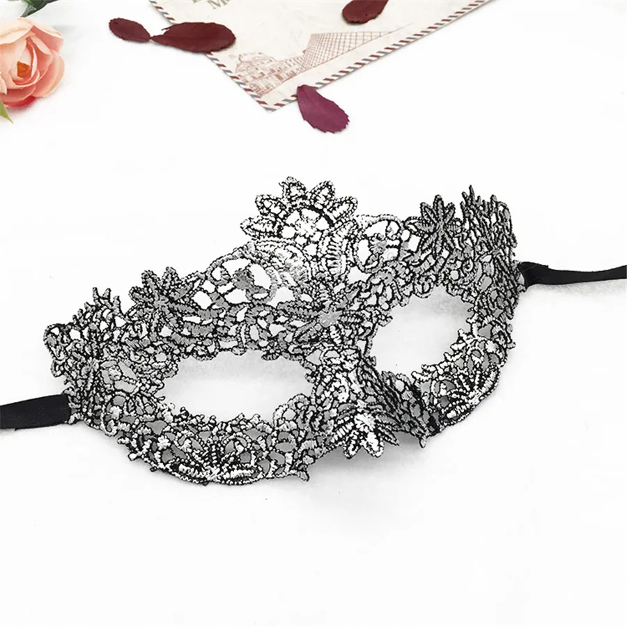 Masquerade Gold Purple Blue Lace Mask Halloween Cutout Prom Party Mask Accessories Sexy Eye Face Mask Venetian Masks Party Favor