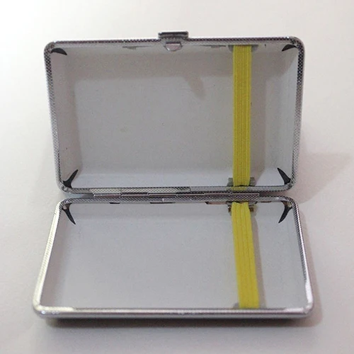 Модная металлическая Искусственная кожа Топ Держите пачку 14 шт. сигарета Жесткий