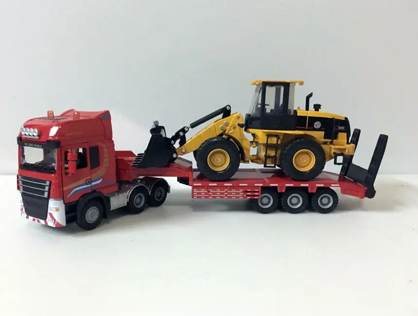 

1:50 Scale Die-Cast Toy Model Engineering Vehicles Low Loader With Truck