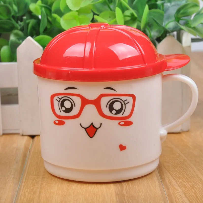 Детская чашка с героями мультфильмов обучающая бутылочка для кормления ручкой 200