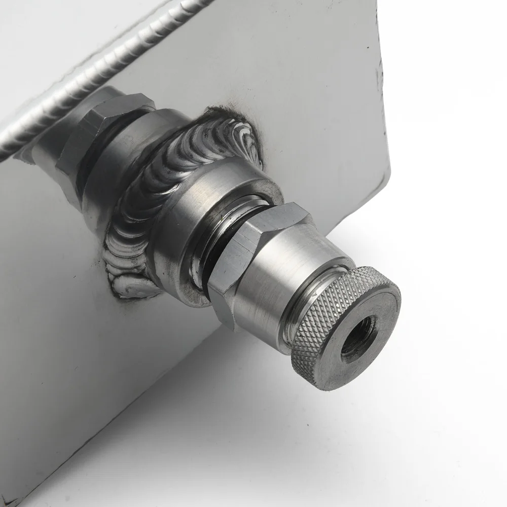 Autofab Racing 2L УНИВЕРСАЛЬНЫЙ маслоуловитель с высоким потоком дыхательным и