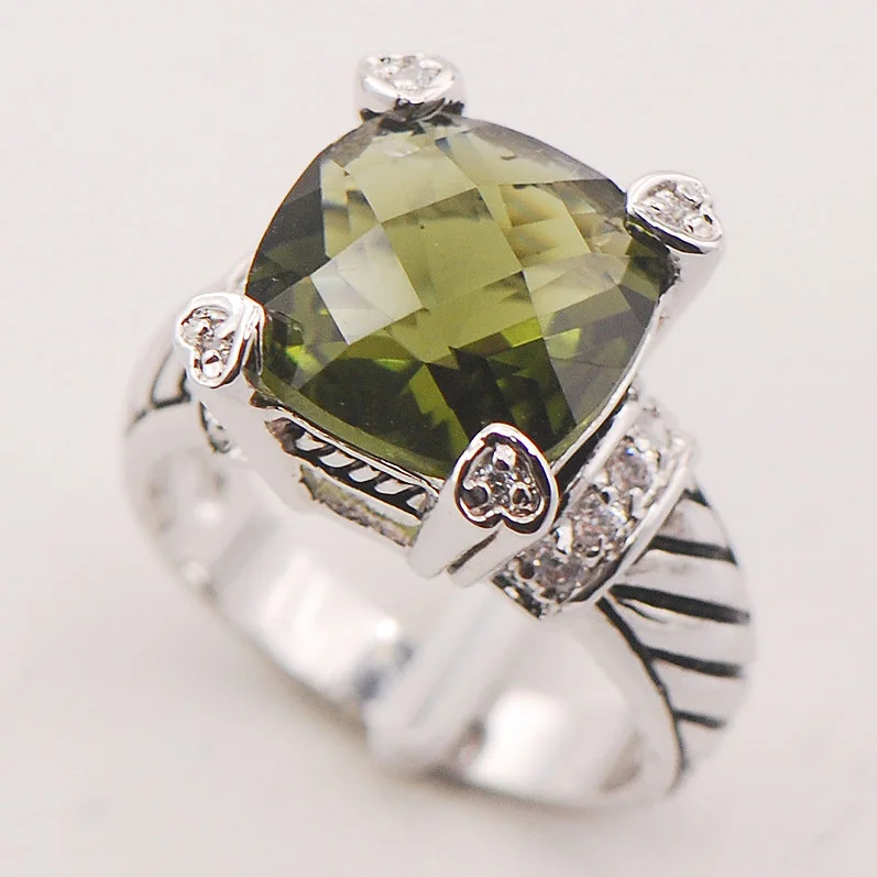 

Peridot Women 925 Sterling Silver Ring F716 Size 6 7 8 9 10