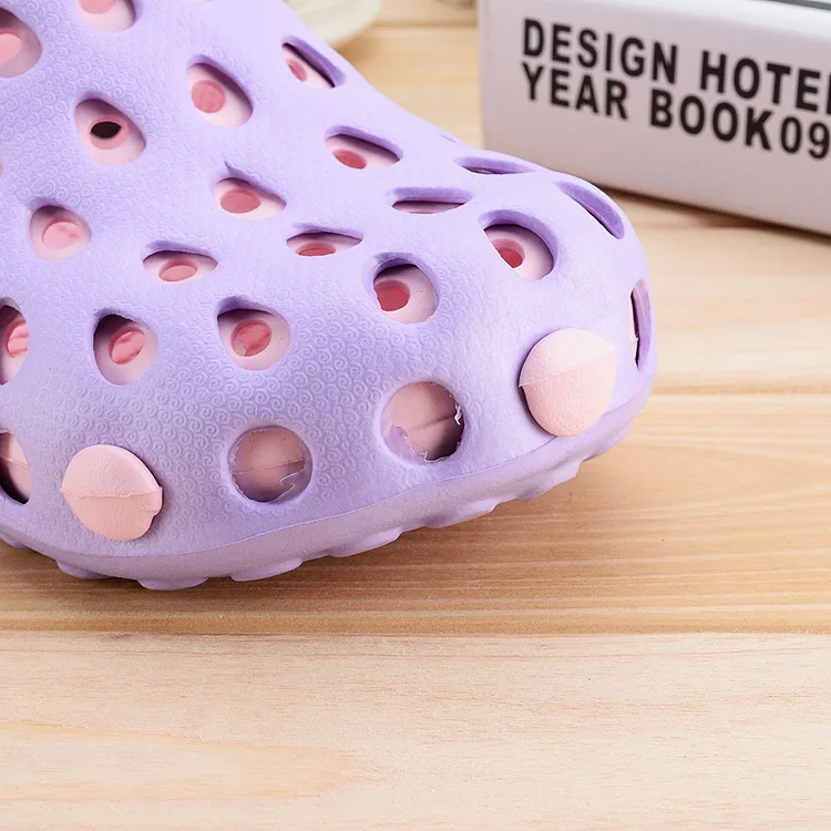 Г., Новое поступление, настоящие сандалии Sapatos Mulher sapato feminino Женская обувь с двойными цветными отверстиями женские сабо для сада