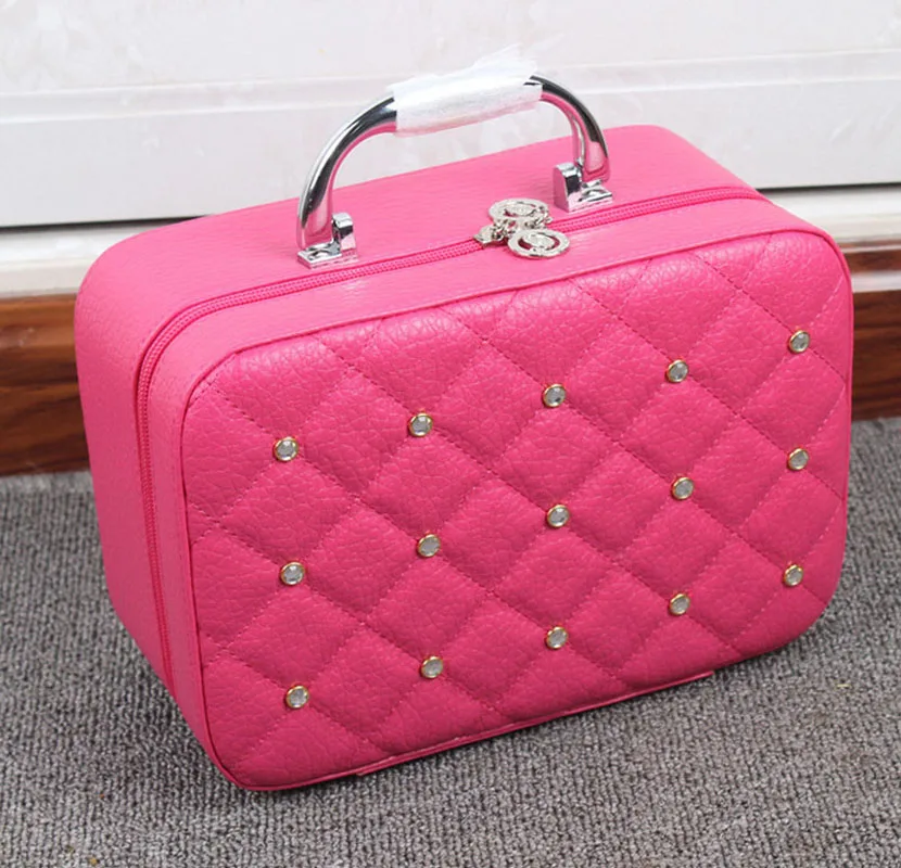 Портативная косметичка с алмазным украшением для макияжа большой объем