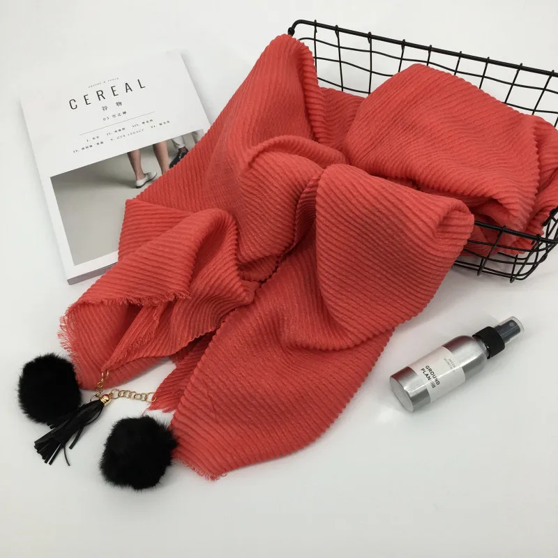 Лидер продаж деформации кисточкой шерстяной мяч solild шарф женщин гофрированная