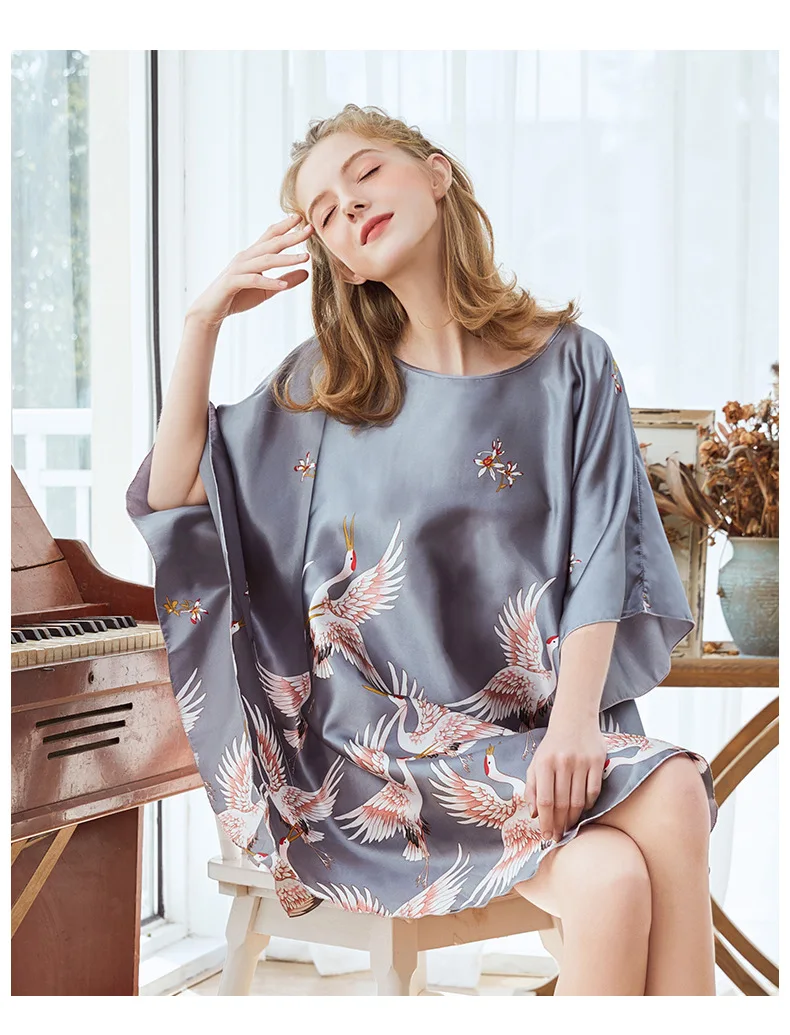 Women's sleepwear princess Simulated Silk Sleepwear Ladies Summer Bat Sleeve Sleeping Skirt Ladies Large Housewear nightwear