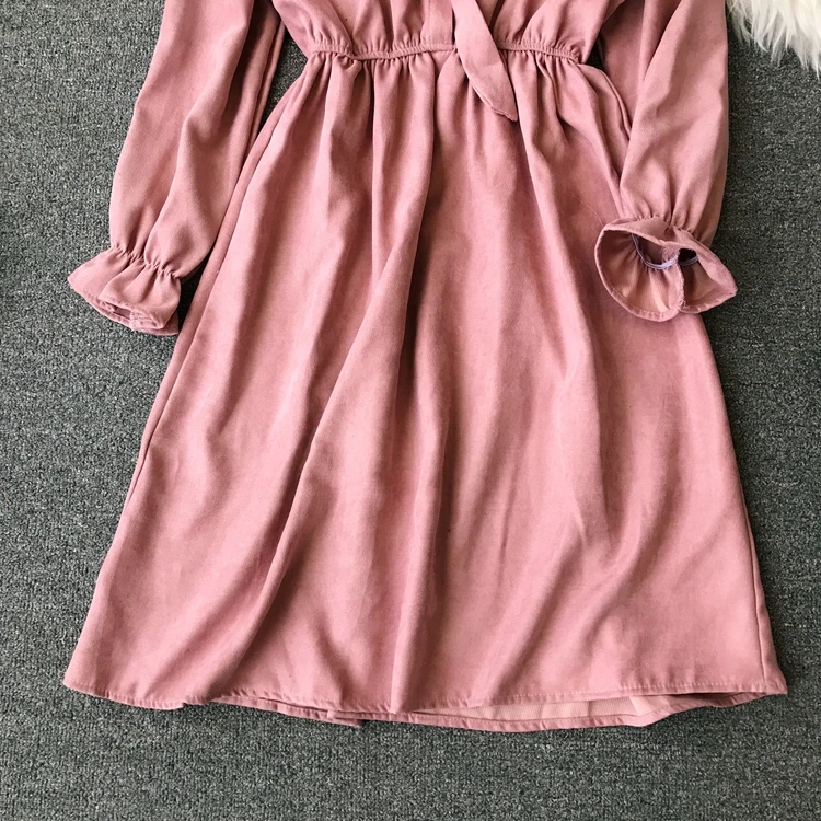 Женское винтажное однобортное платье с высокой талией и отложным воротником