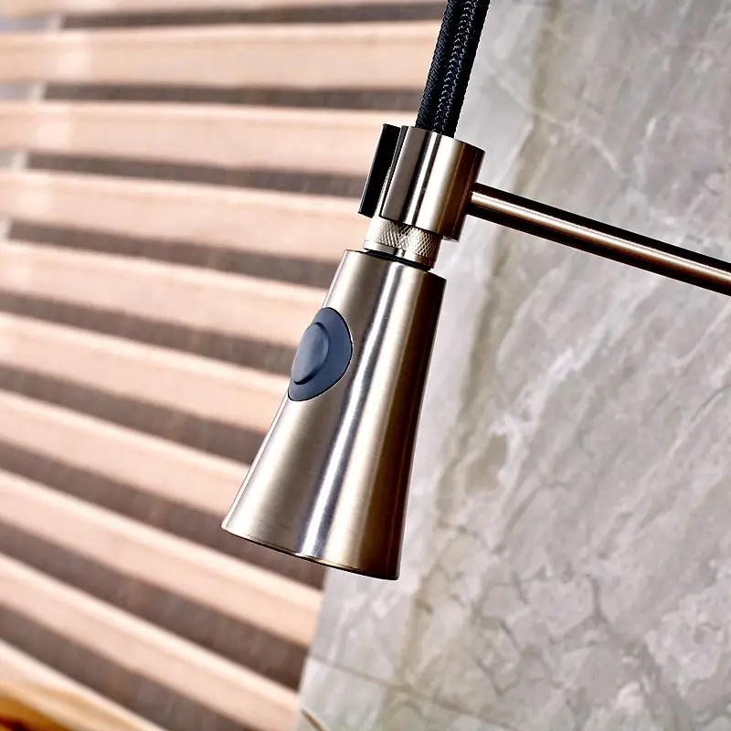 Uythner Матовый никель Рог форма ручной спрей кухонный кран смеситель с квадратной