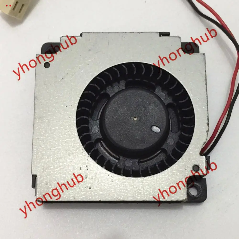 Delta Electronics BFB04512HHA DC 12V 0.26A 45x45x10 мм 2 провод Сервер вентилятор охлаждения|Кулеры и