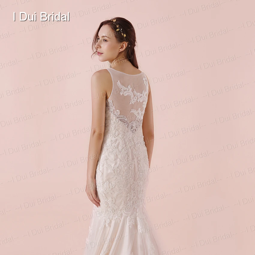 Illusion Back Sheath Wedding Dress Side Zipper Lace Appliqued New Bridal Gown