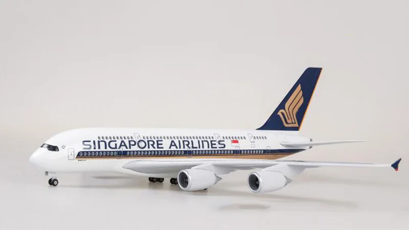 Модель самолета Airbus A380, модель 1/160, 50,5 см, модель самолета из сплава, ОСНОВАНИЕ W, шасси и светильник, игрушки для самолета, самолет с фиксированным крылом, подарки - Цвет: Without light