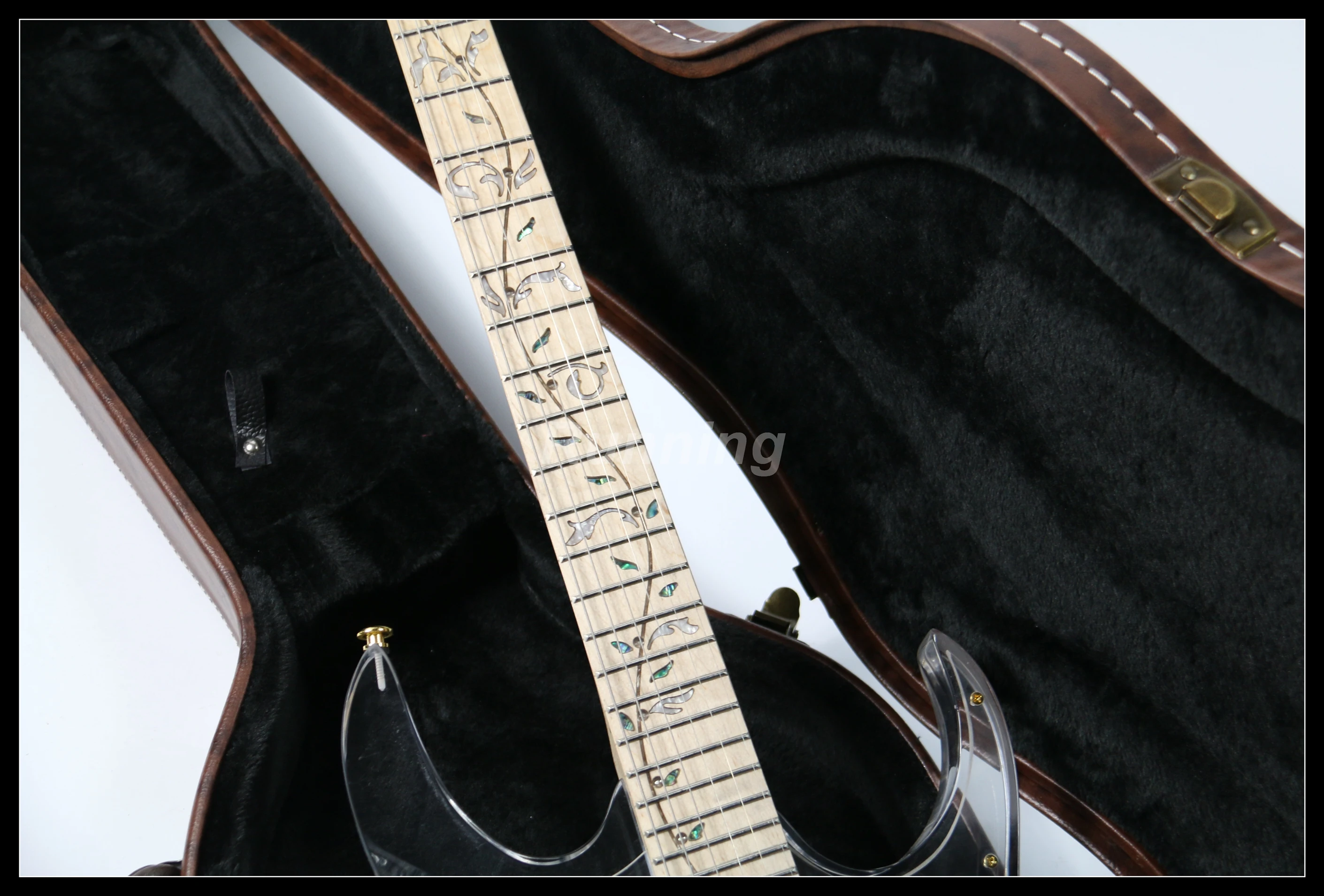 Красочное светодиодное освещение акриловое тело электрическое гитарное ушко