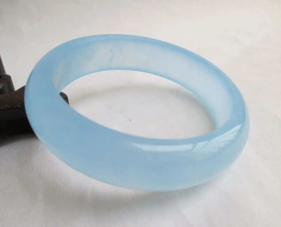 Модный красивый синий Изумрудный нефрит в Китае. Нефритовый браслет для женщин