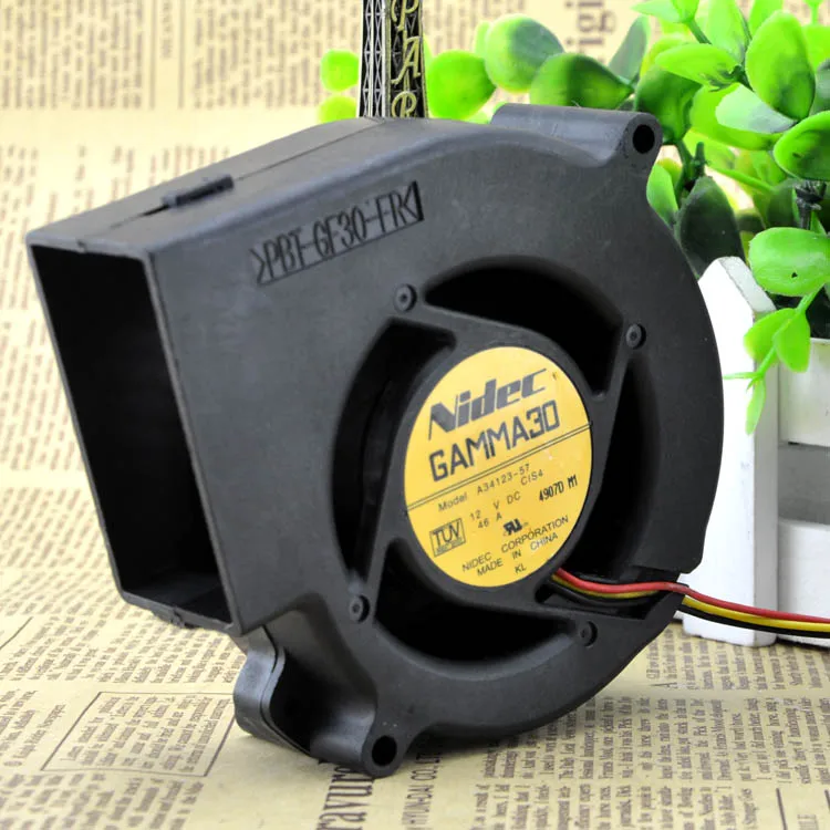 Бесплатная доставка. WS - C3550-24 9733 12 v 0 46 A вентилятор охлаждения Nidec A34123-57 |