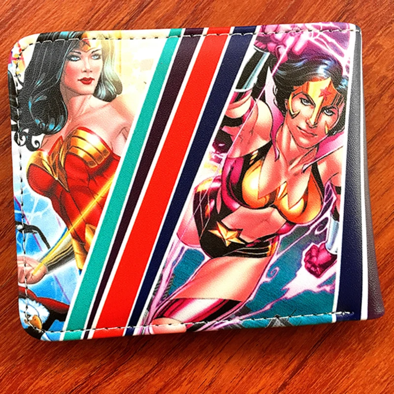 2018 Новое поступление Wonder Woman аниме цветной кожаный короткий кошелек Comics складной