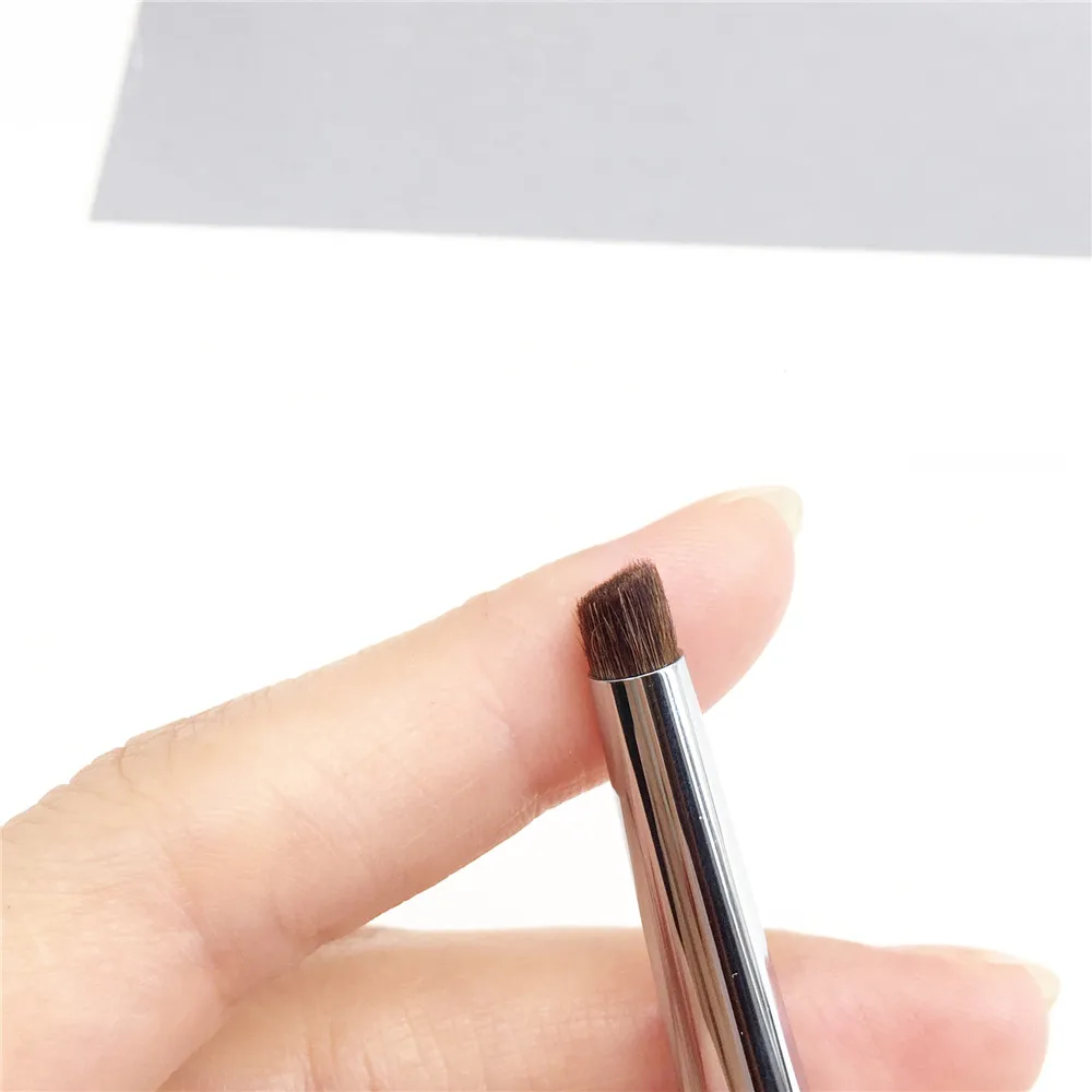 BRUSH 68 EVERYTHING EYE Eyeshadow Brush - Precision Defining Blending Shading Eye | Красота и здоровье