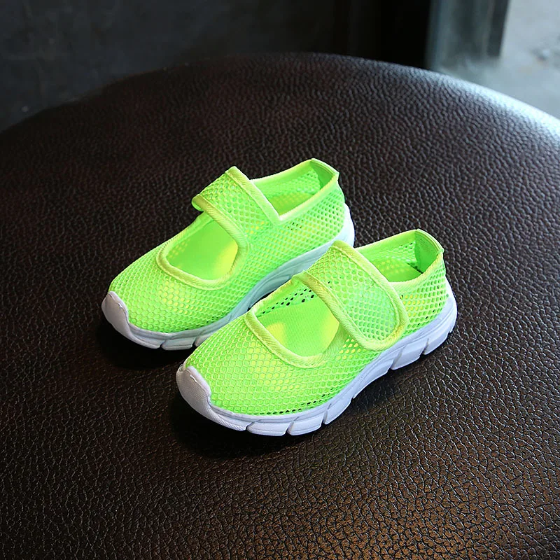 Новая стильная Летняя обувь ярких цветов для девочек Сетчатая мальчиков Детская