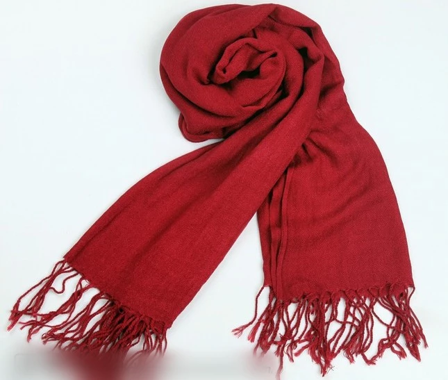 

Attack on Titan Shingeki no Kyojin Mikasa Ackerman Scarf Rivaille Scarf Soft & Warm Cosplay For Halloween