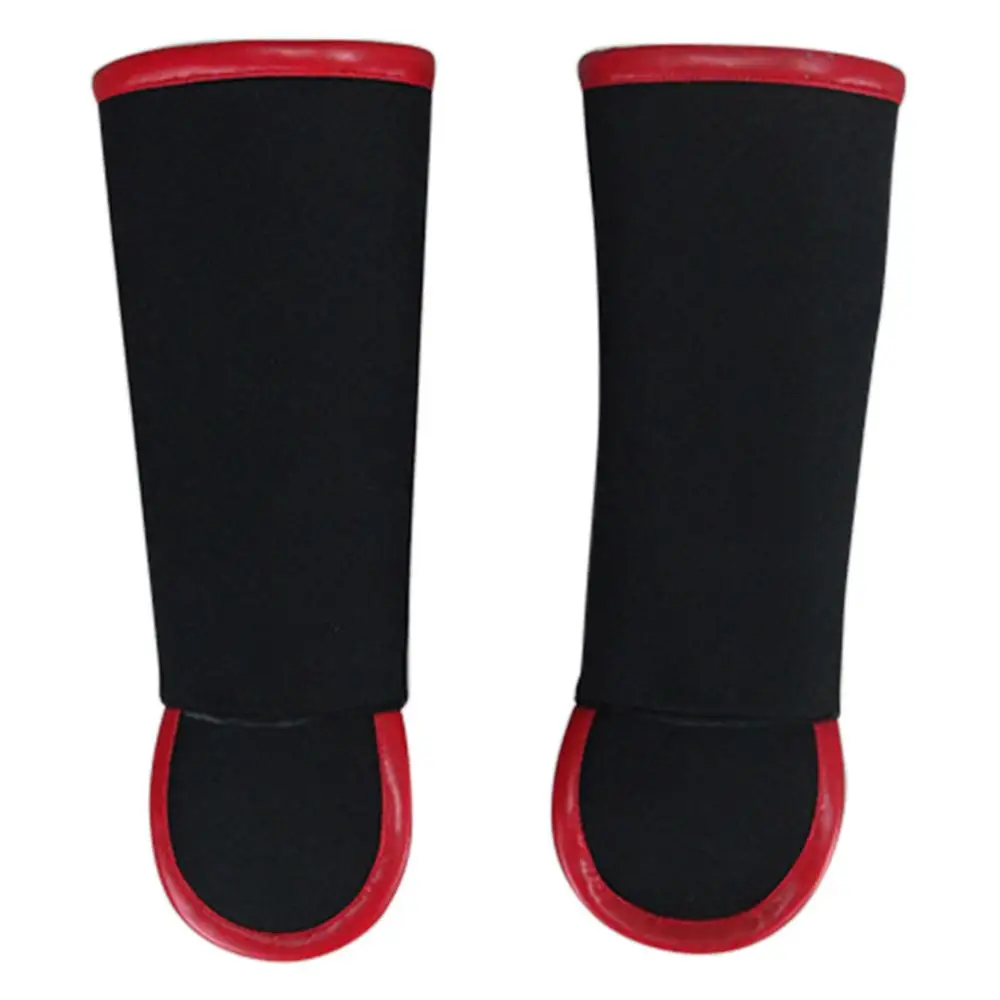 DanMachi 2 это так чтобы попробовать Палочки для нижнего белья в подземелья? Костюм