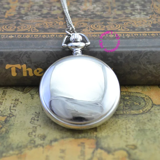 

wholesale buyer price good quality retro vintage silver plated smooth surface quartz pocket watch necklace with chain